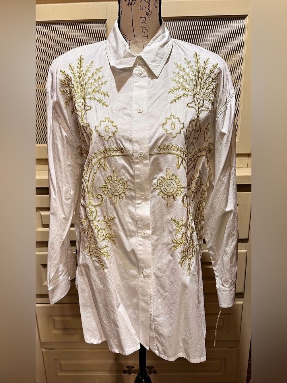 VTG Palmer & Palmer Australia NWT White Gold Embroidered Shirt